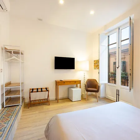 Rosalia E Le Altre Bed and Breakfast *