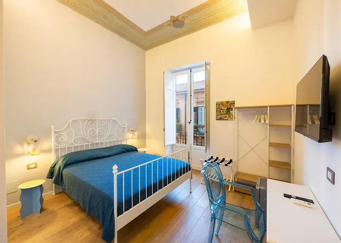 Rosalia E Le Altre * باليرمو